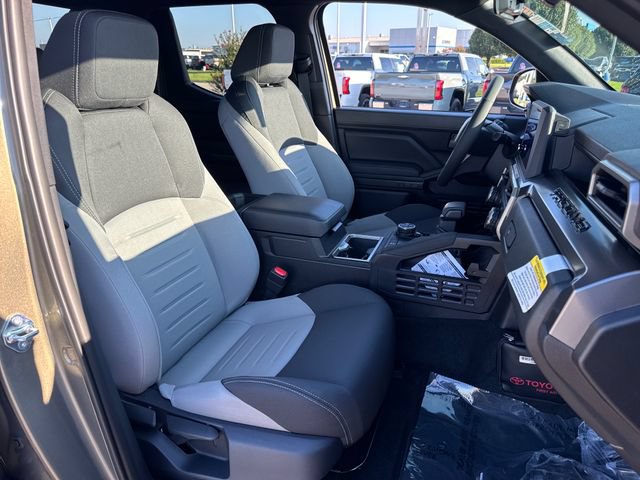 New 2026 Toyota Tacoma TRD Off-Road AWD/4WD image 13