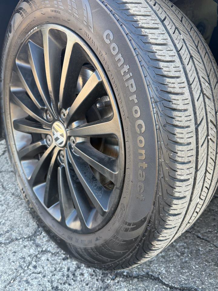 Used 2017 Volkswagen Passat 1.8T SE FWD image 5