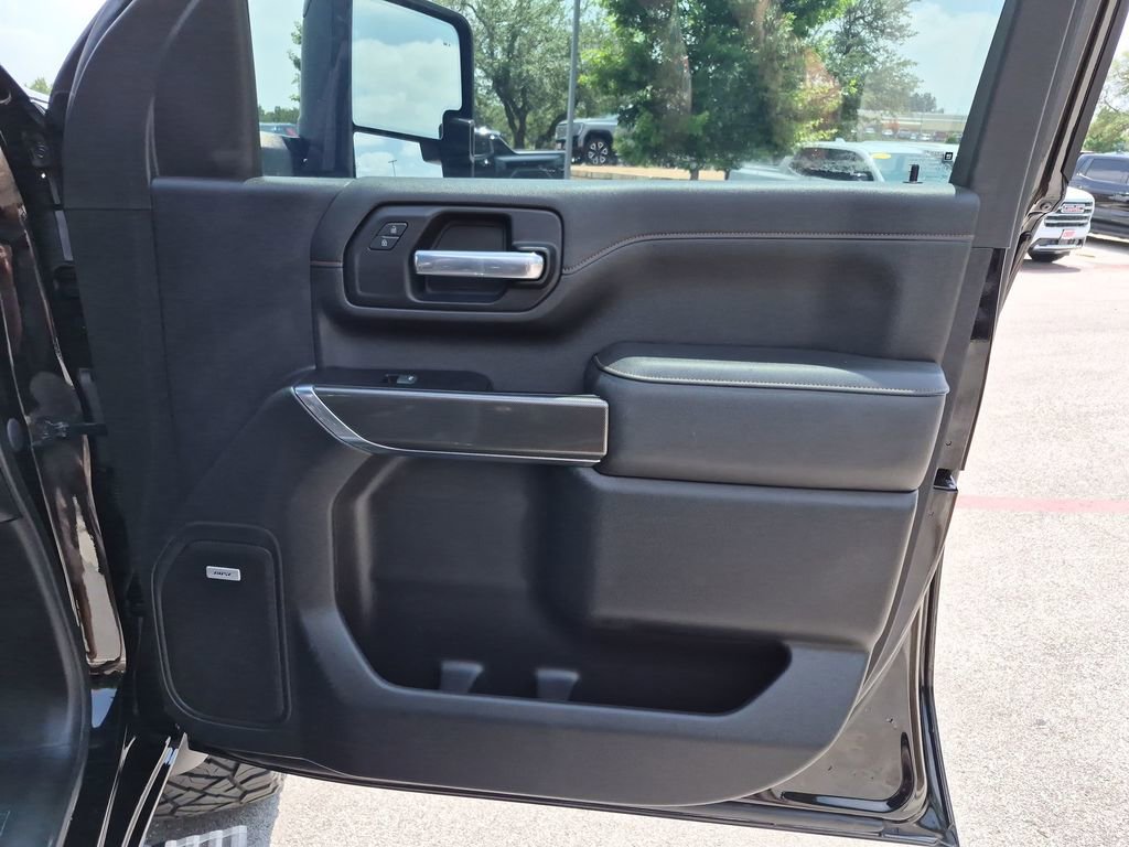 Used 2022 GMC Sierra 2500 AT4 w/ AT4 Premium Plus Package AWD/4WD image 36