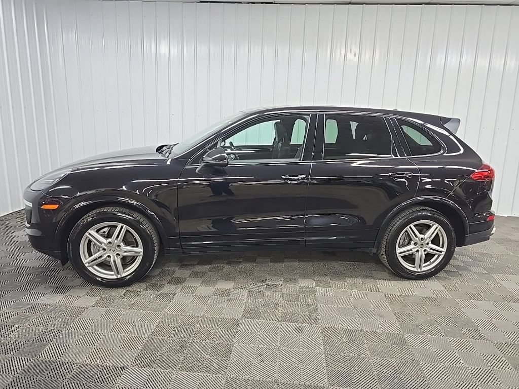 Used 2017 Porsche Cayenne Platinum Edition AWD/4WD image 5