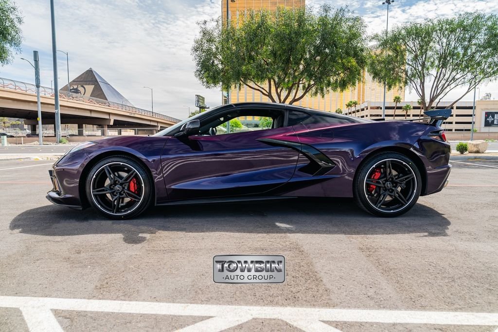 Used 2023 Chevrolet Corvette Stingray Preferred Cpe w/ Engine Appearance Package RWD image 7
