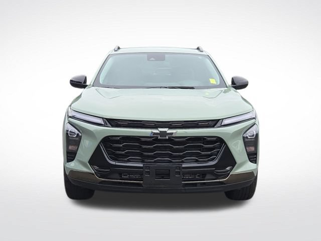 Used 2025 Chevrolet Trax ACTIV FWD image 4