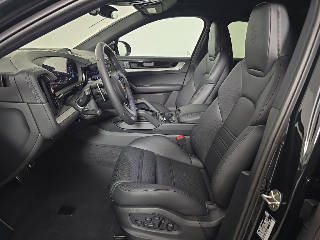 New 2026 Porsche Cayenne S AWD/4WD image 5