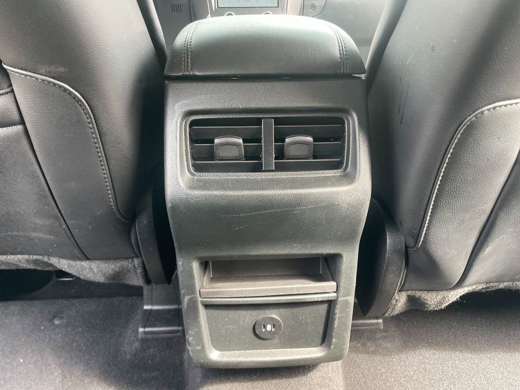 Used 2024 Ford Edge SEL AWD/4WD image 27