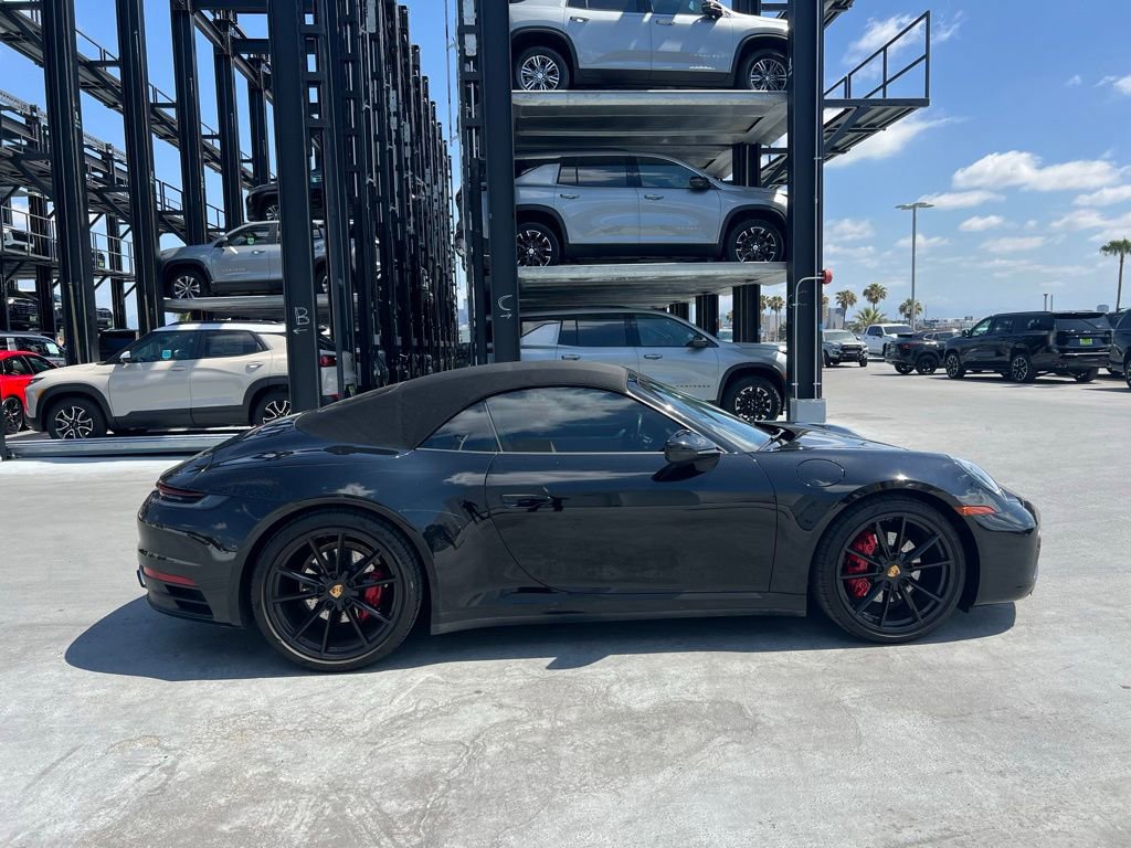 Used 2020 Porsche 911 Carrera RWD image 4