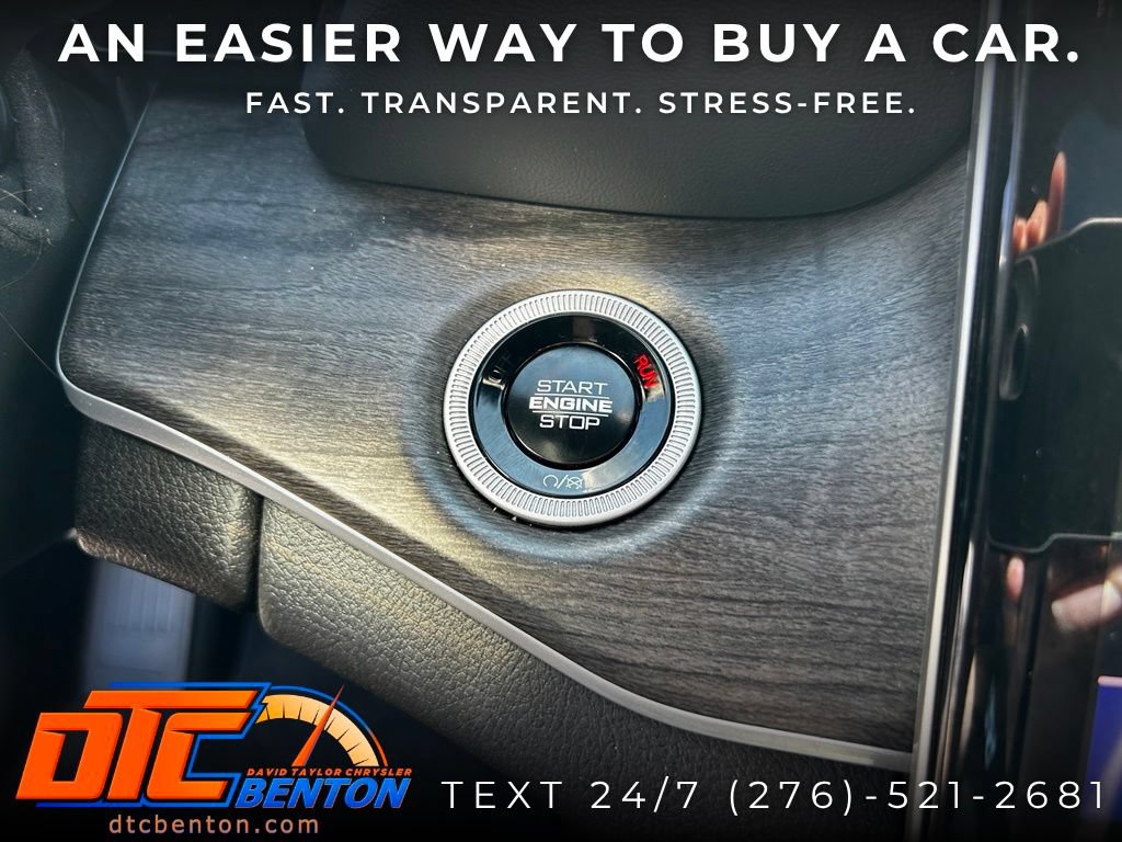 Used 2025 Jeep Grand Cherokee L Limited w/ Luxury Tech Group II AWD/4WD image 18