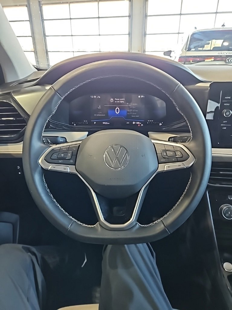 Used 2025 Volkswagen Taos S image 32