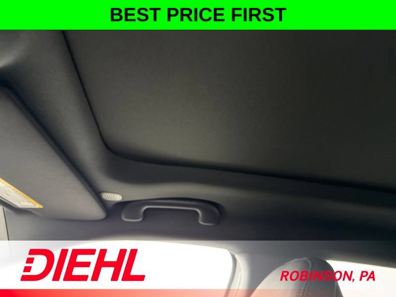 New 2026 Jeep Compass Trailhawk w/ Sun, Sound & Navigation Group AWD/4WD image 30