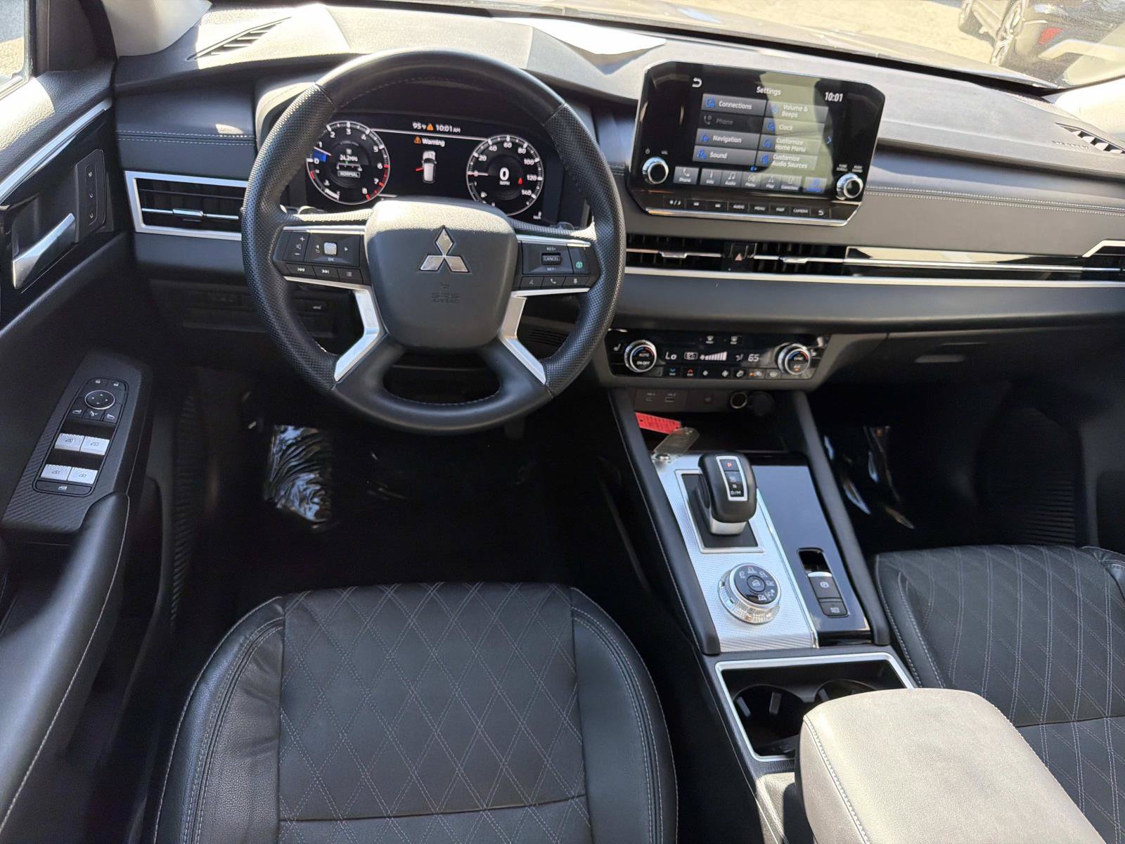 Used 2023 Mitsubishi Outlander SEL 40th Anniversary AWD/4WD image 7