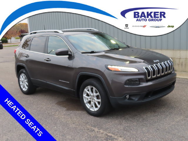 Used 2016 Jeep Cherokee Latitude w/ Comfort/Convenience Group AWD/4WD image 1