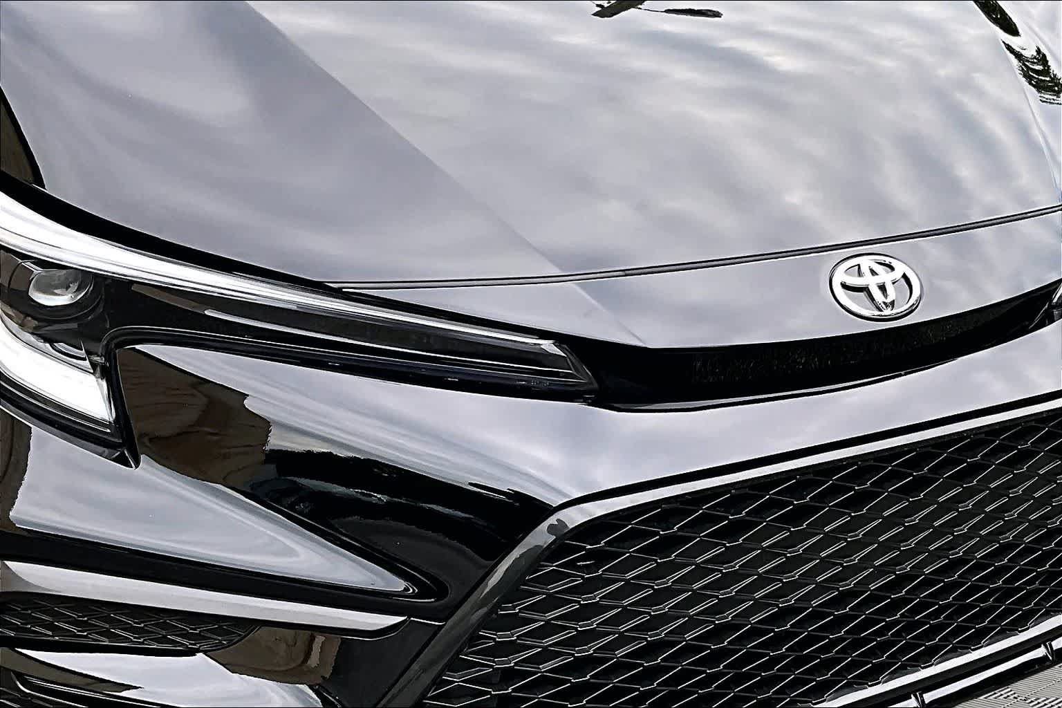 Certified 2025 Toyota Corolla FX w/ Convenience Package FWD image 28