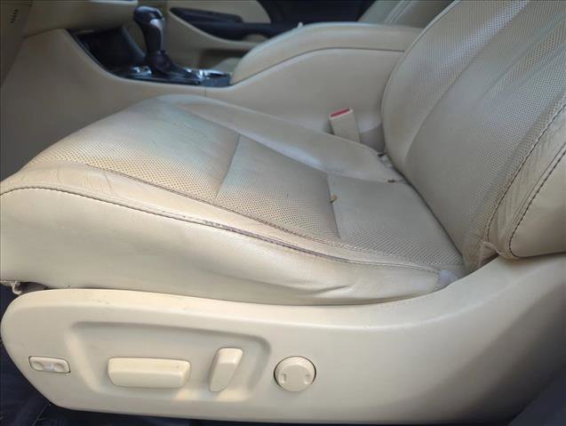 Used 2016 Toyota Highlander Limited Platinum AWD/4WD image 10