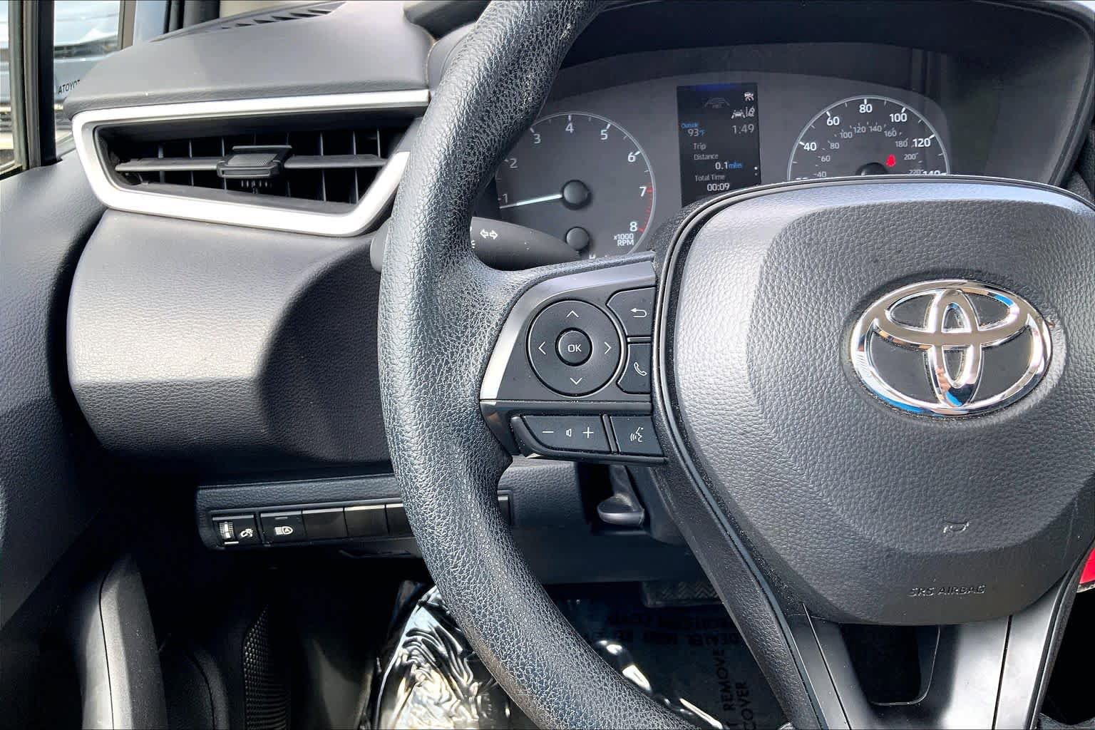 Used 2024 Toyota Corolla LE FWD image 23