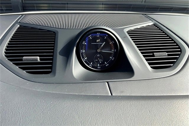 New 2026 Porsche Cayenne E-Hybrid Coupe image 30