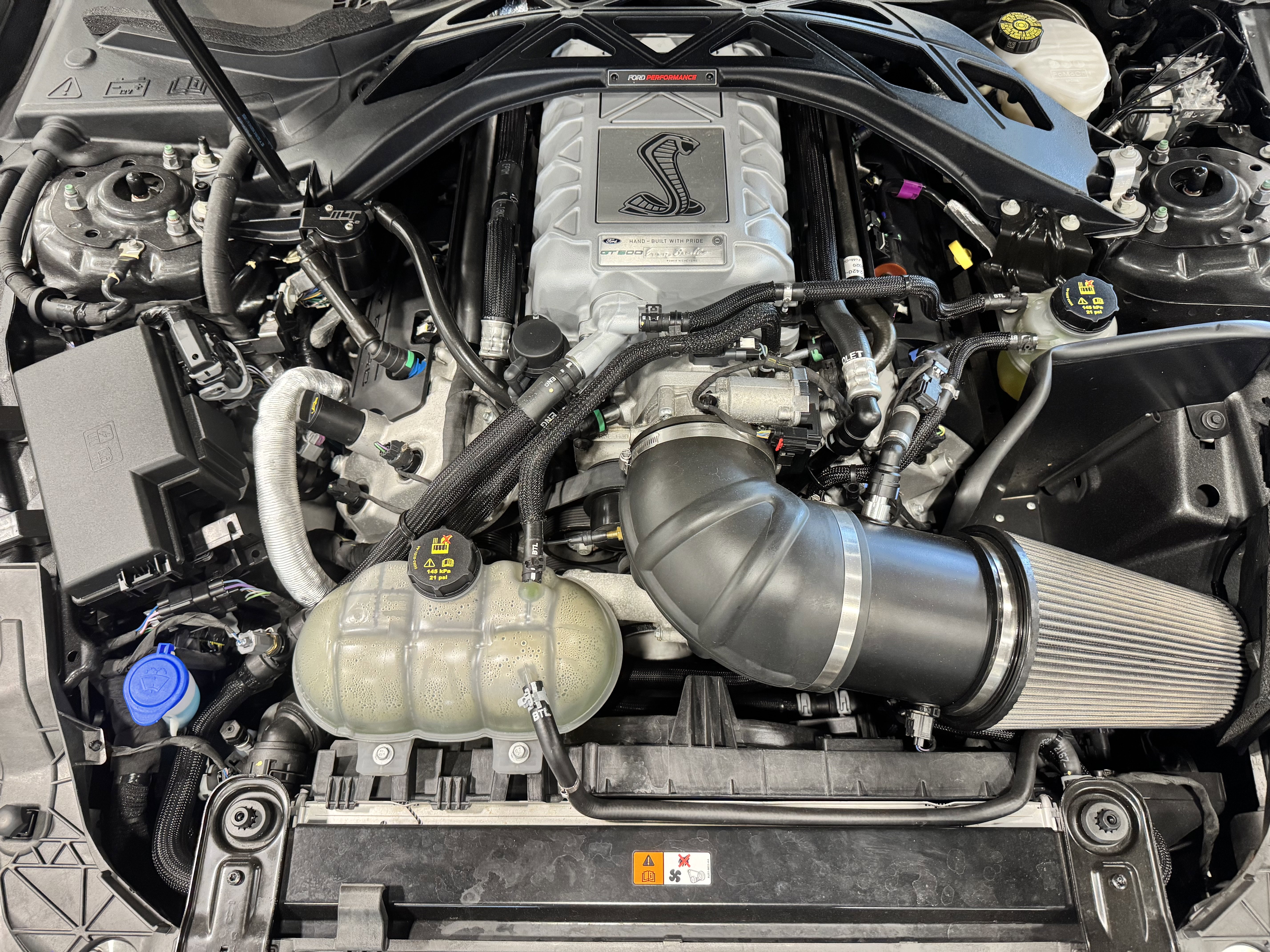 Used 2020 Ford Mustang Shelby GT500 w/ Technology Package RWD image 30