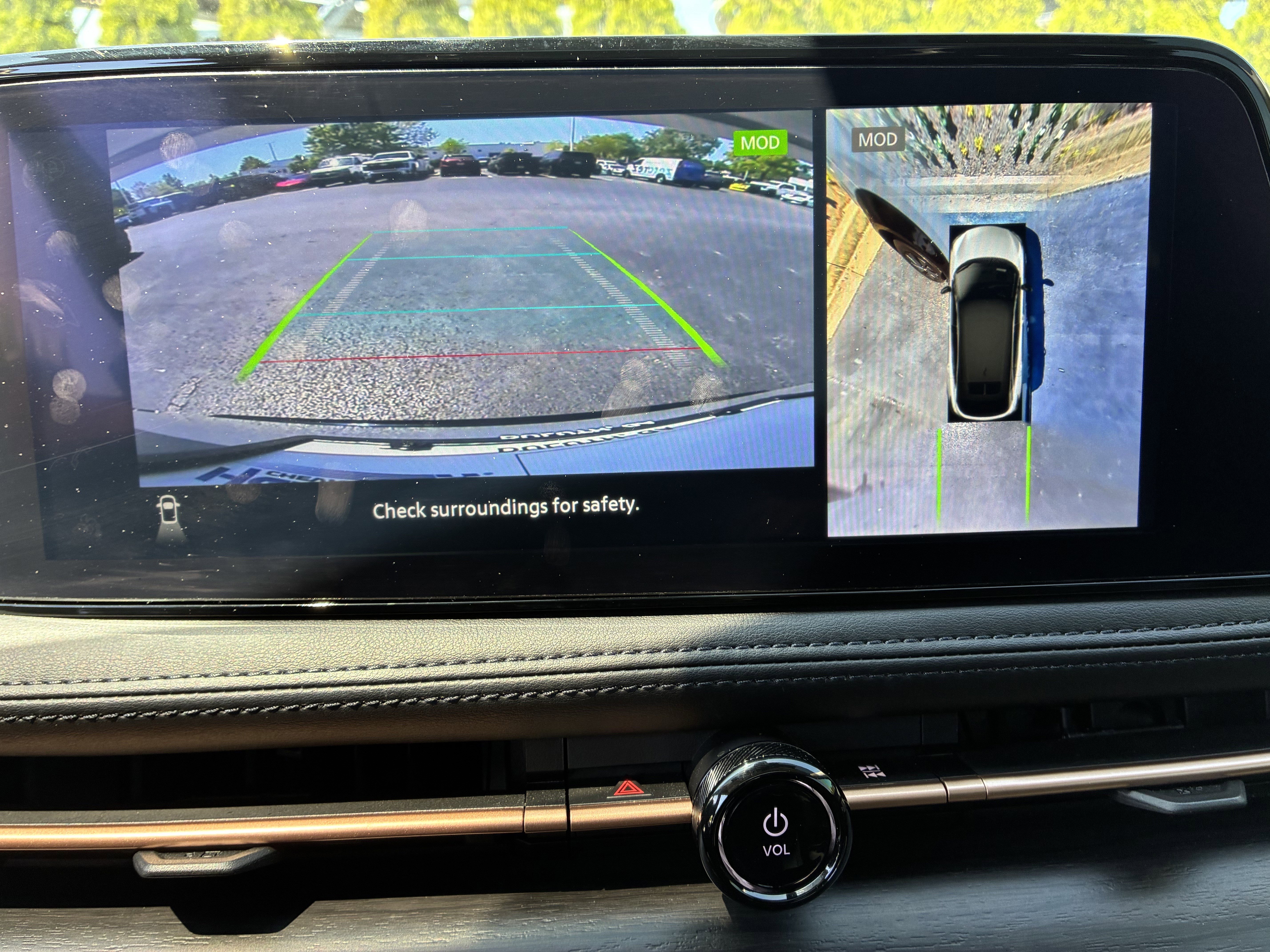 Used 2024 Nissan Ariya AWD image 35