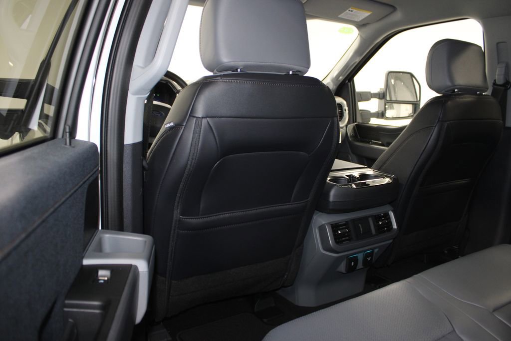 New 2025 Ford F150 Lariat w/ Equipment Group 501A Mid image 26