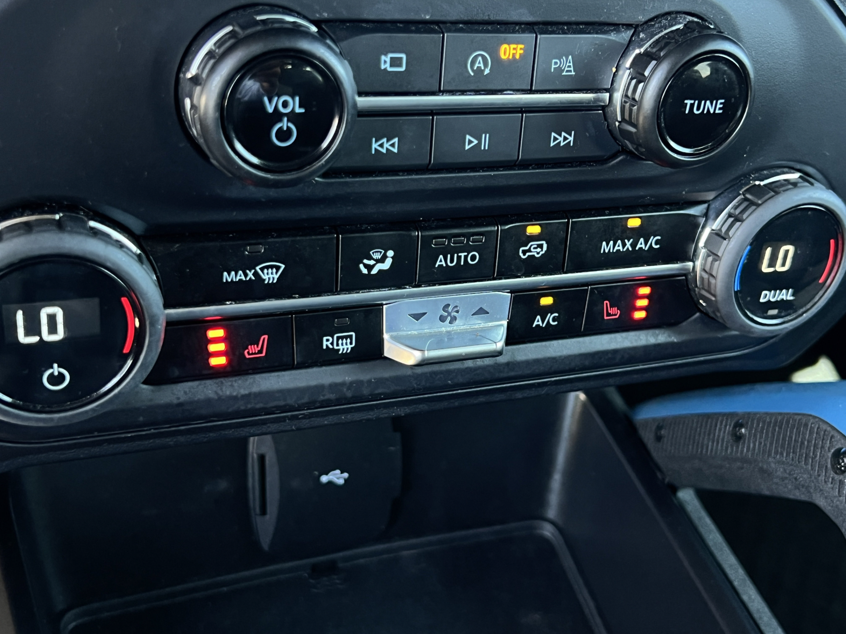 Used 2023 Ford Bronco Wildtrak AWD/4WD image 19