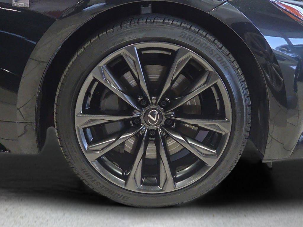 Used 2025 Lexus IS 300 F Sport AWD/4WD image 9