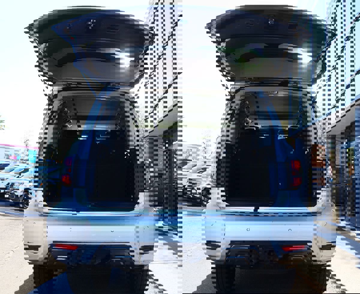 Used 2019 Nissan Armada SL w/ Premium Package image 23