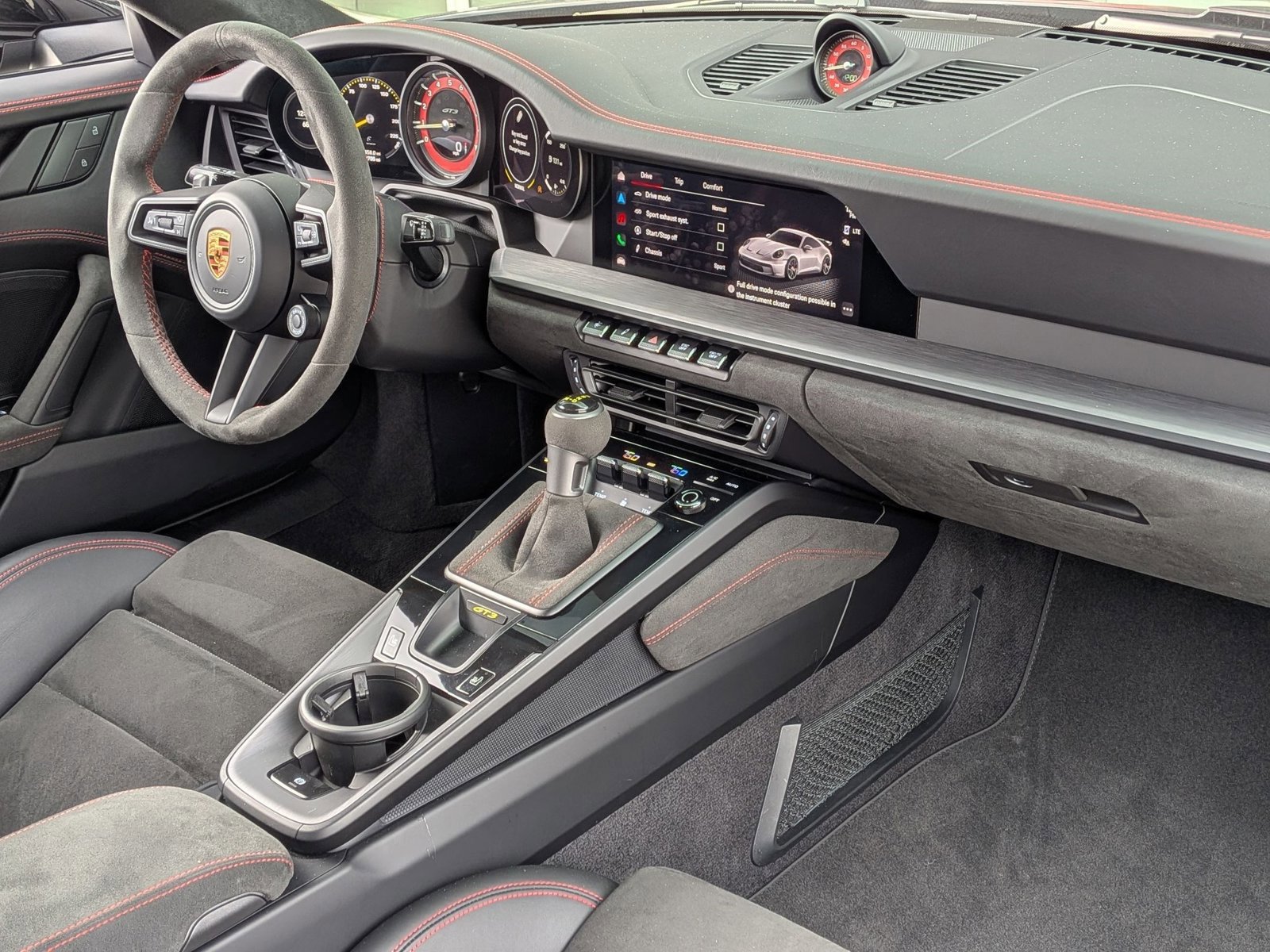 Certified 2022 Porsche 911 GT3 image 27