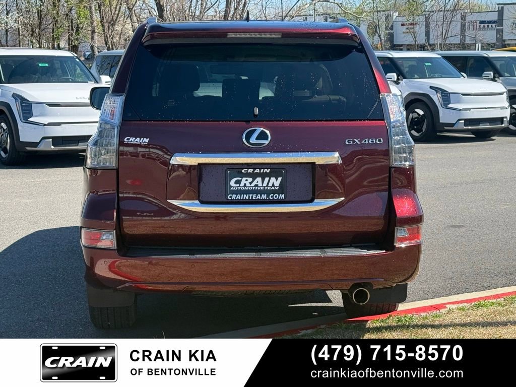 Used 2020 Lexus GX 460 Premium w/ Premium Package image 6