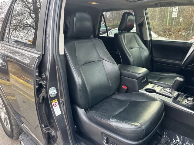 Used 2013 Toyota 4Runner Limited image 12