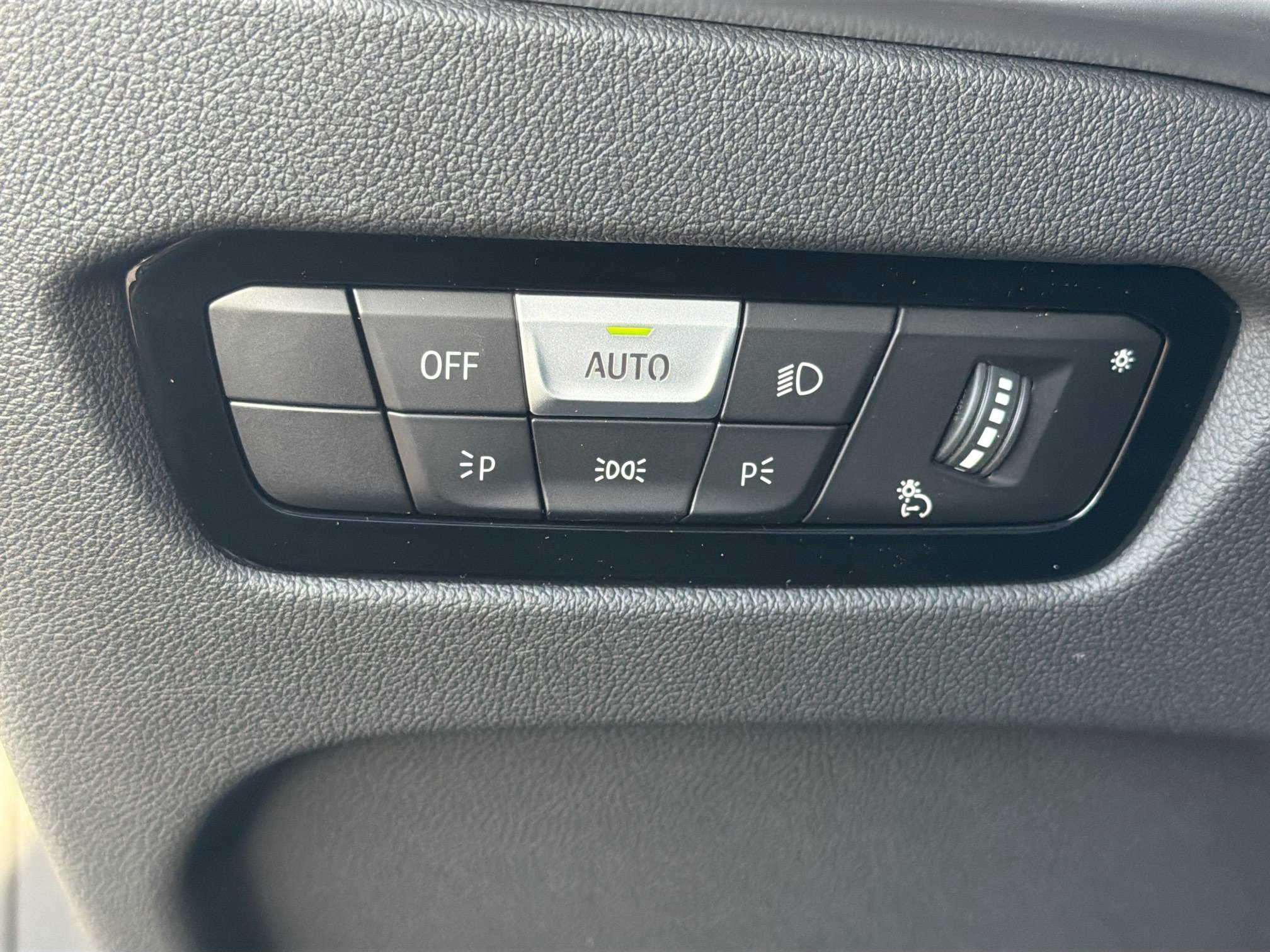 New 2026 BMW 230i Coupe w/ Parking Assistance Package image 33