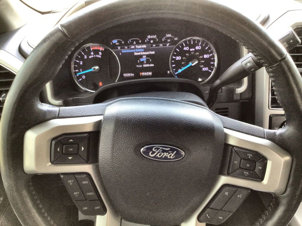 Used 2021 Ford F250 Lariat image 11