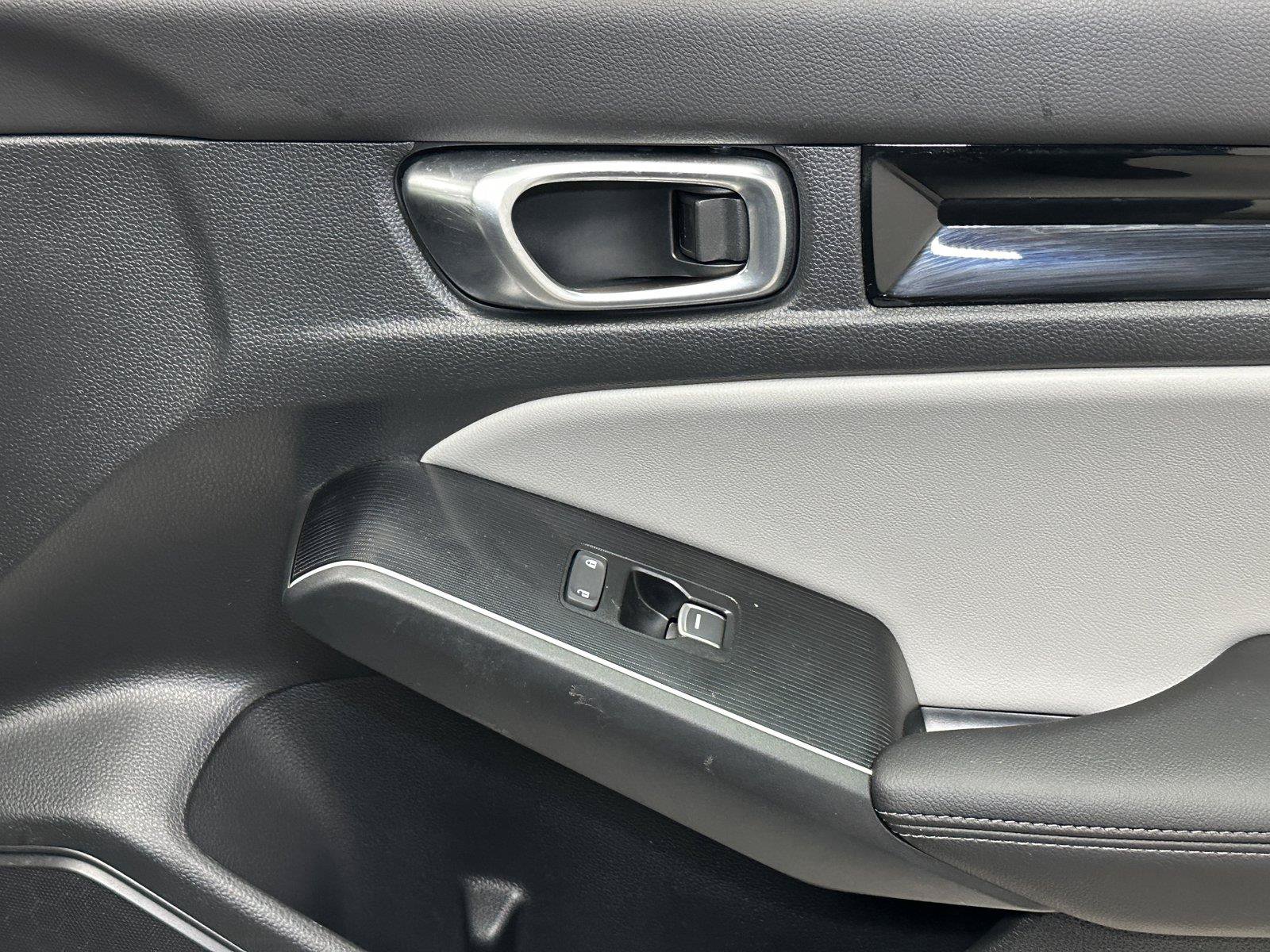 Used 2025 Honda Civic FWD Hybrid Sedan image 38