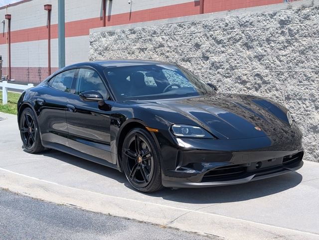 New 2025 Porsche Taycan image 9