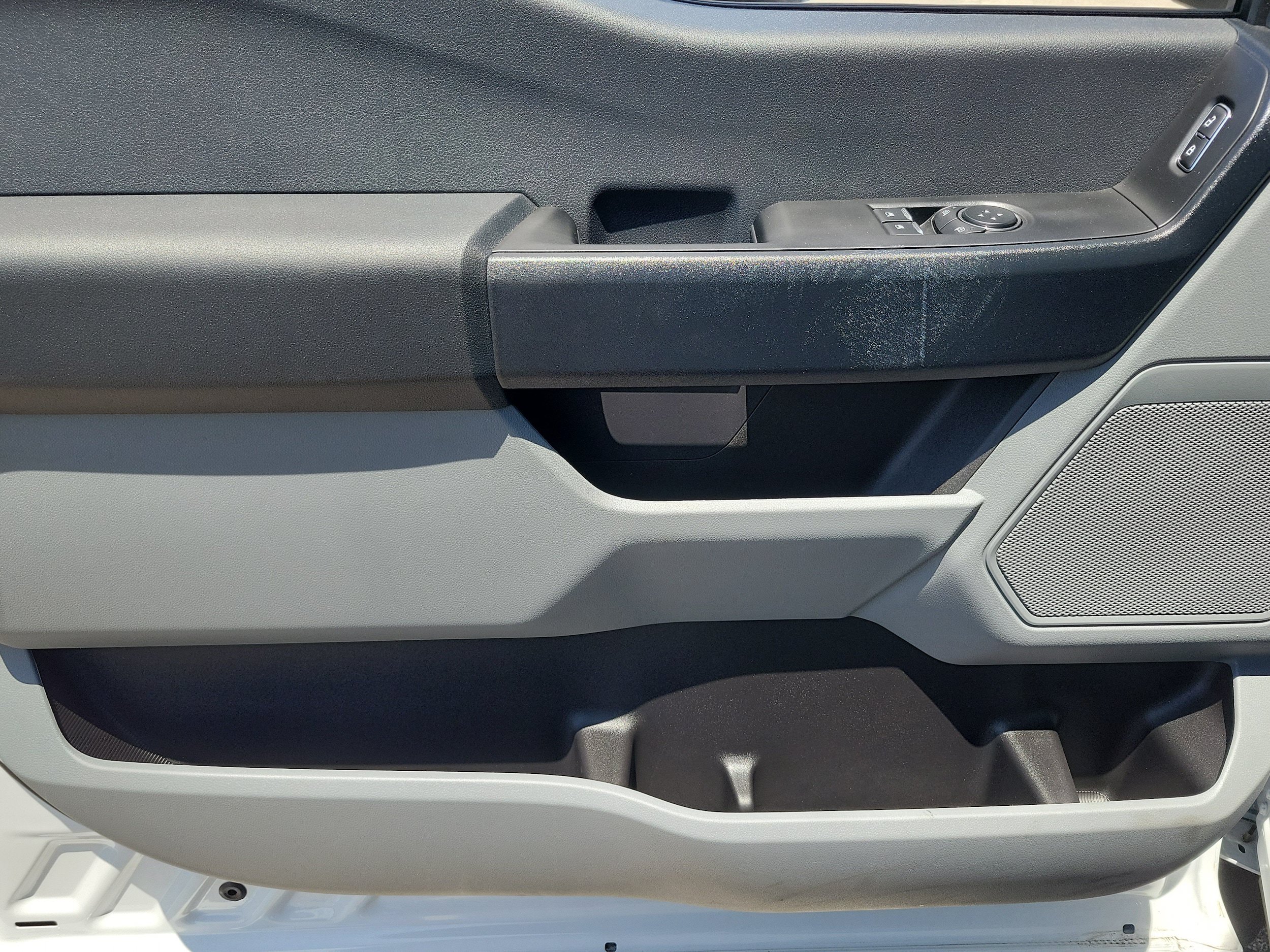 New 2024 Ford F550 4x4 Regular Cab Super Duty image 10