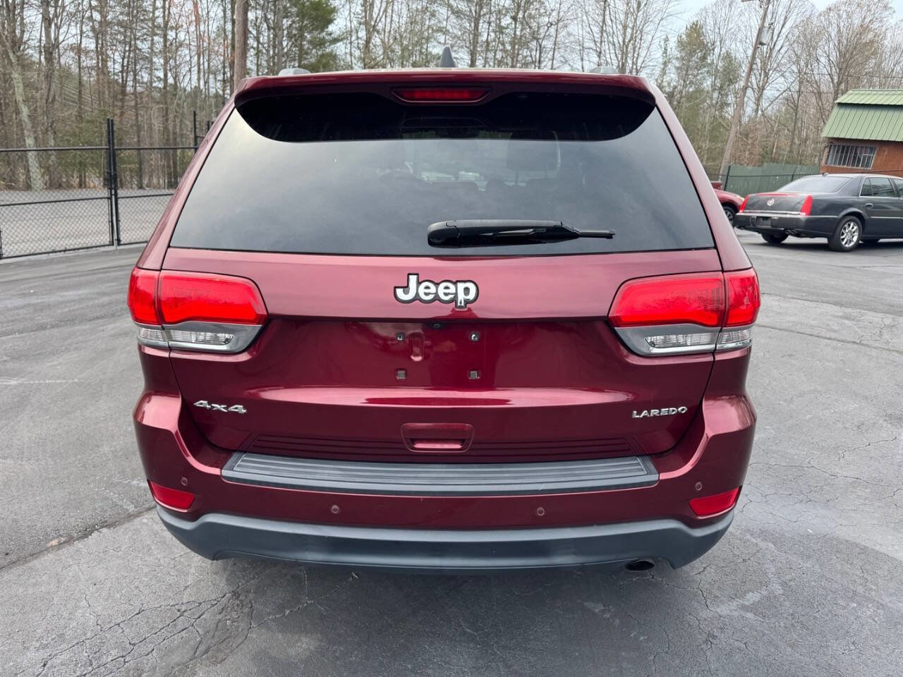 Used 2016 Jeep Grand Cherokee Laredo w/ Quick Order Package 23E AWD/4WD image 4