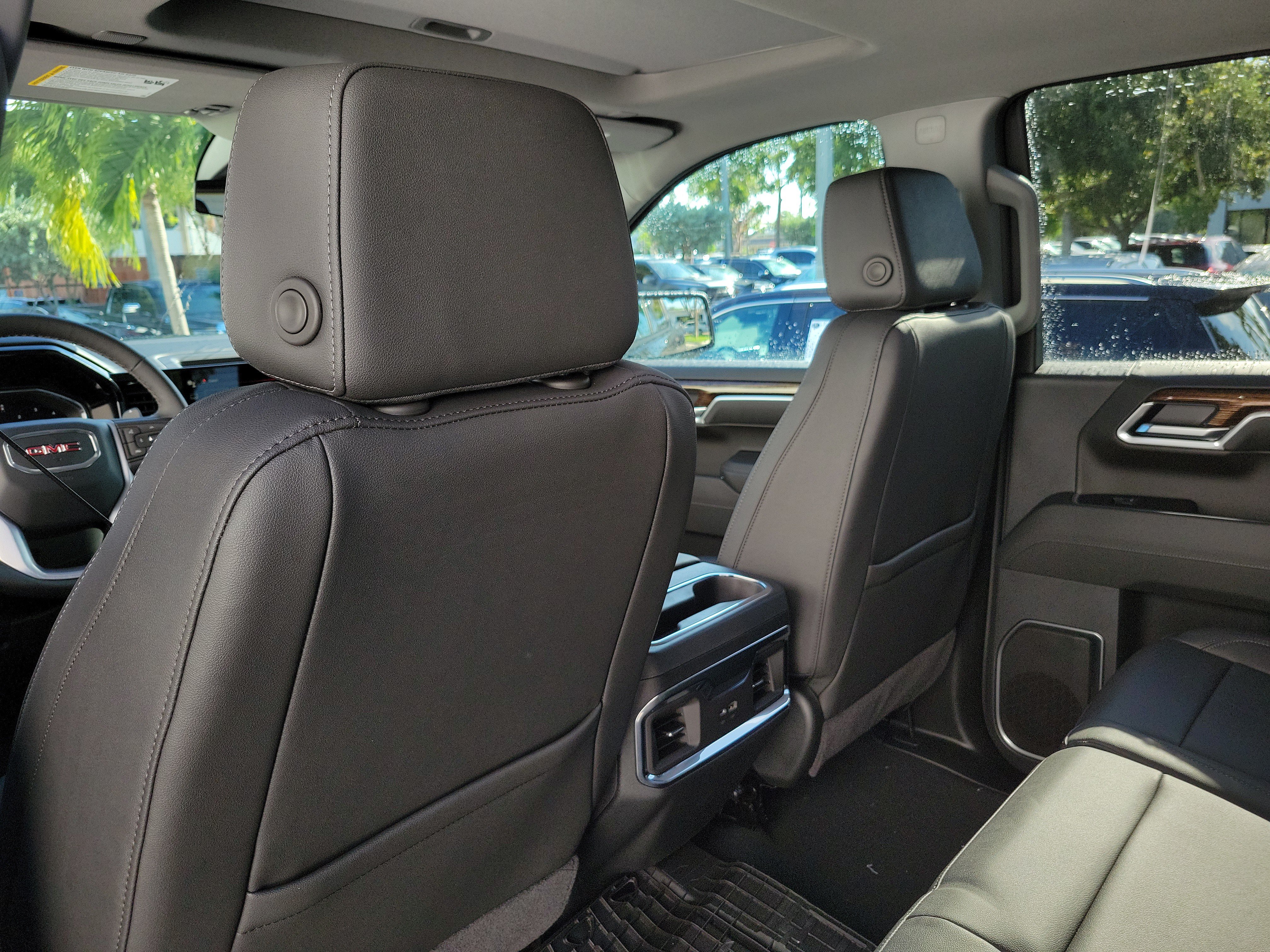 New 2026 GMC Sierra 1500 Elevation w/ Elevation Premium Package AWD/4WD image 14