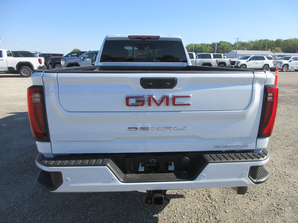 New 2026 GMC Sierra 3500 Denali w/ Denali Reserve Package AWD/4WD image 6