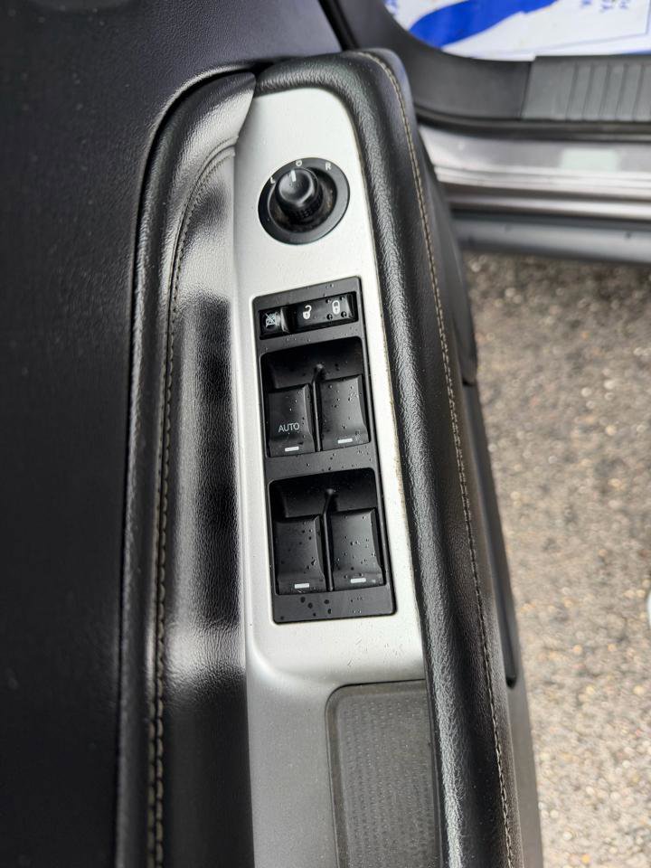 Used 2017 Jeep Compass High Altitude image 14