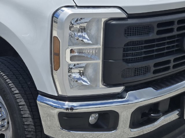 Used 2024 Ford F250 XL AWD/4WD image 10