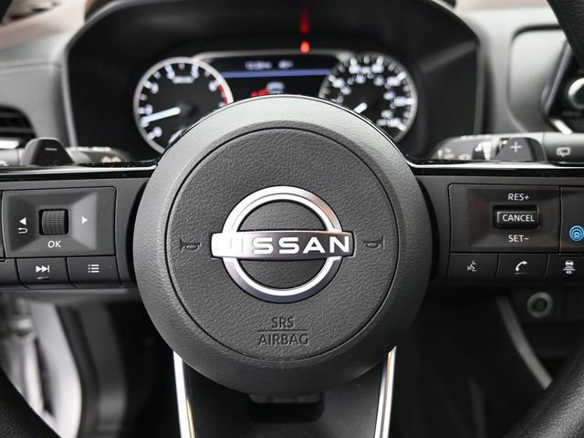 Used 2023 Nissan Rogue SV image 30