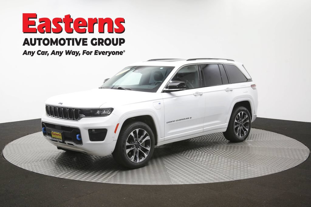Used 2022 Jeep Grand Cherokee Overland AWD/4WD image 60
