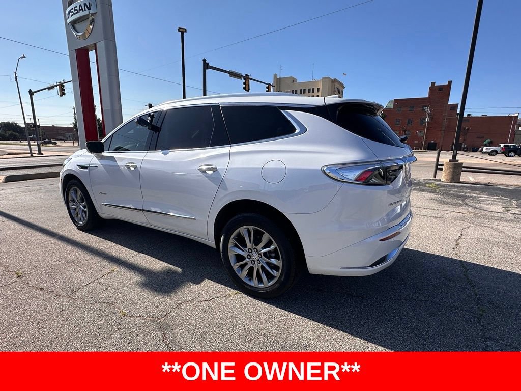Used 2023 Buick Enclave Avenir w/ Avenir Technology Package FWD image 3