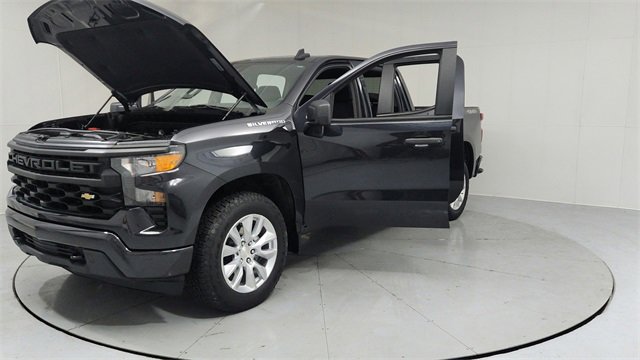 Used 2022 Chevrolet Silverado 1500 Custom image 9