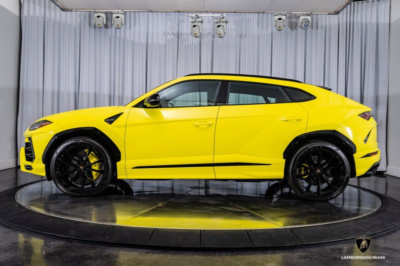 Used 2019 Lamborghini Urus image 7