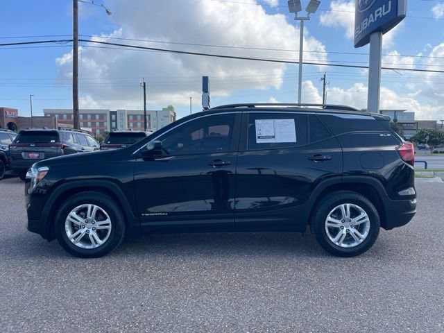 Used 2022 GMC Terrain SLE w/ Driver Convenience Package FWD image 5