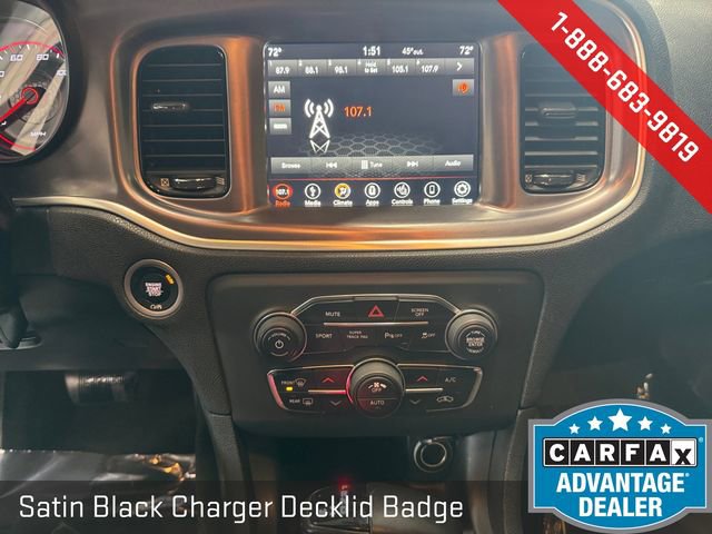 Used 2019 Dodge Charger SXT w/ Blacktop Package image 6