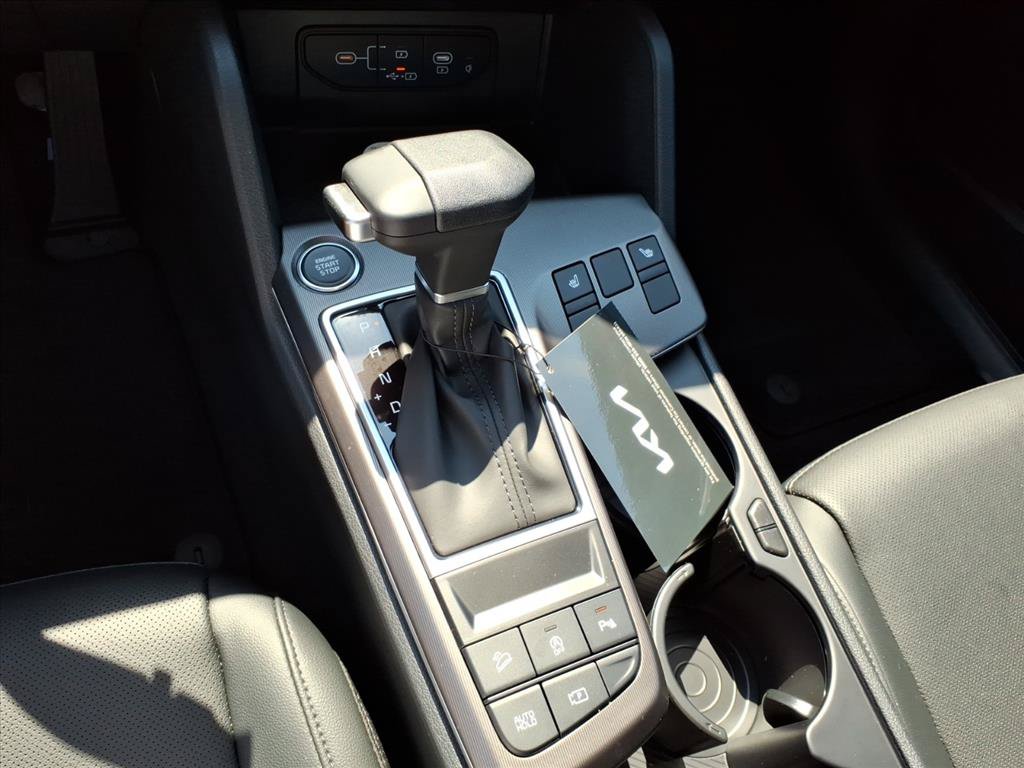 New 2026 Kia Sportage EX FWD image 24