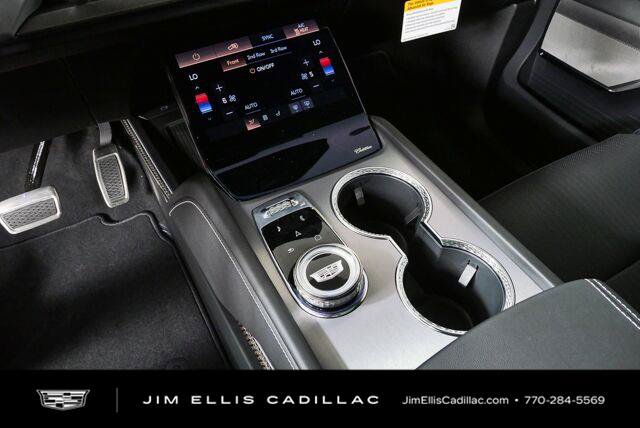 New 2027 Cadillac Vistiq Sport AWD/4WD image 17