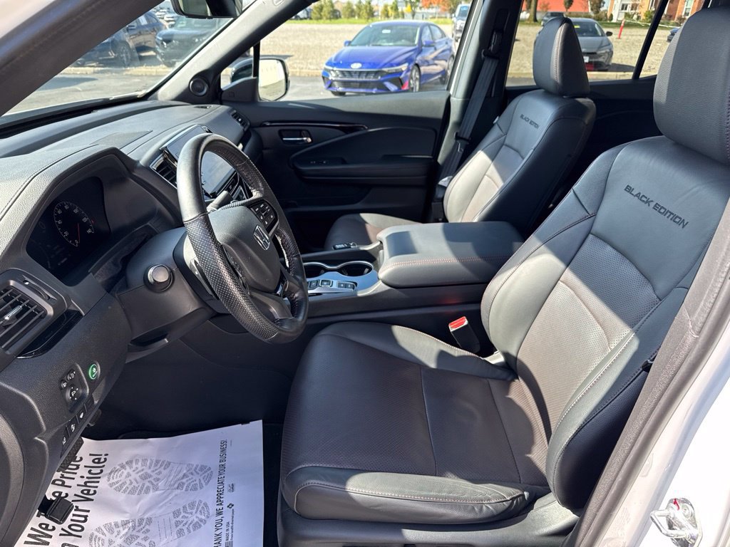 Certified 2024 Honda Ridgeline Black Edition image 28