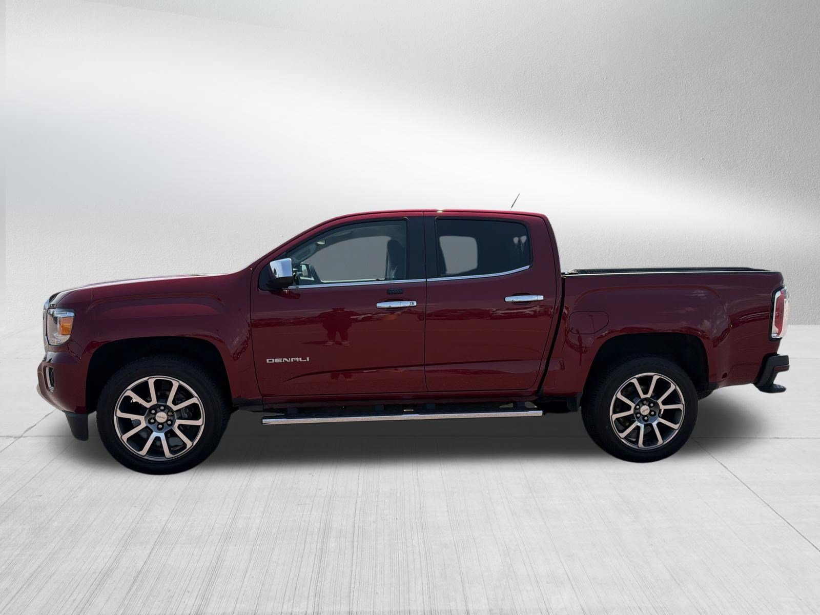 Used 2019 GMC Canyon Denali AWD/4WD image 4