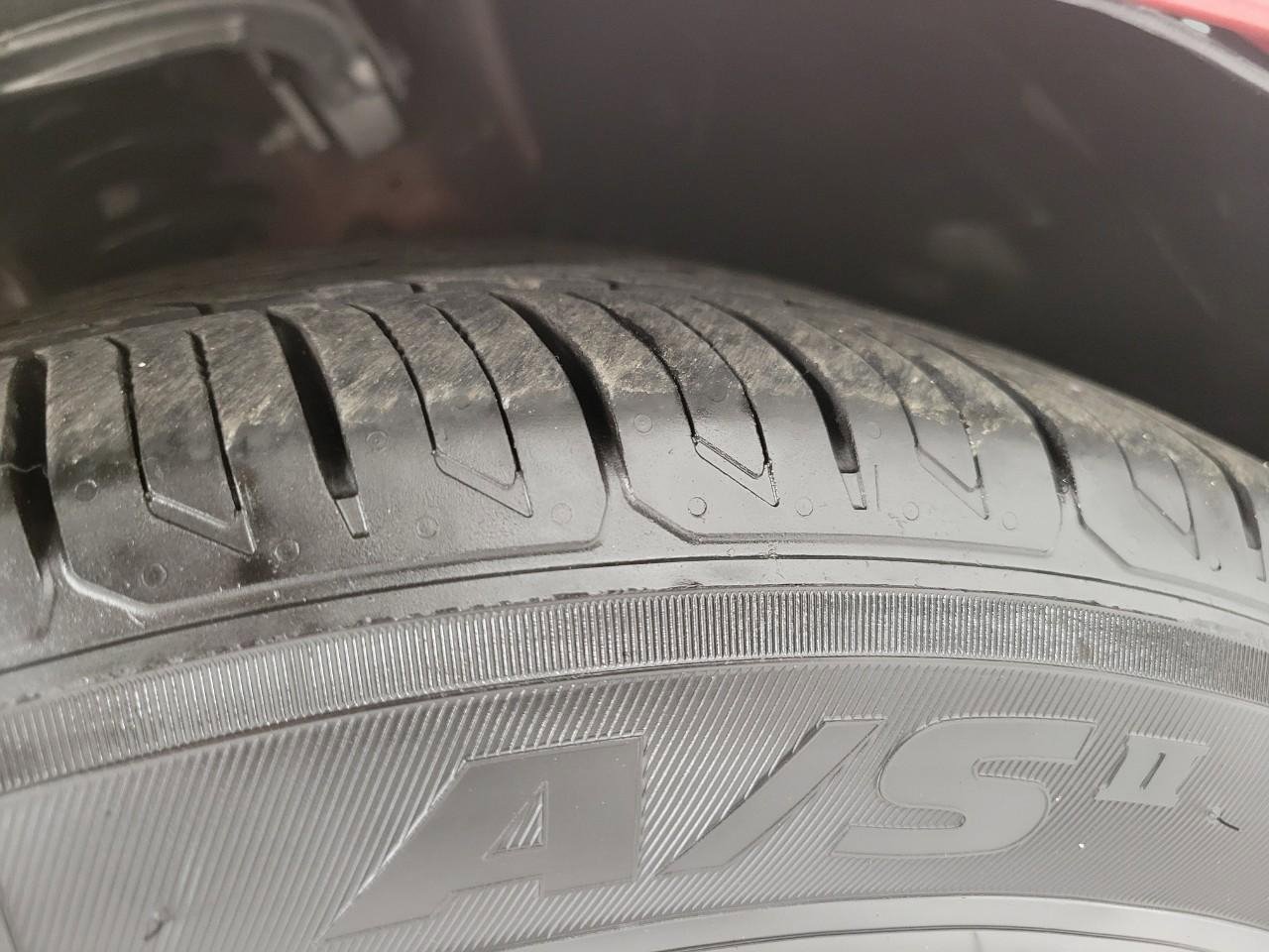 Used 2010 Cadillac CTS Luxury AWD/4WD image 5