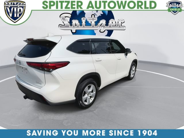 Used 2021 Toyota Highlander L FWD image 9